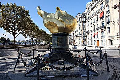 《暗黑破坏神4》佣兵系统介绍 强大伙伴陪你战斗